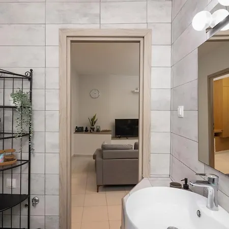 στα γραφικά σοκάκια